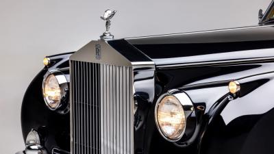 1961 Rolls - Royce Silver Cloud II H.J. Mulliner Drophead Coupe