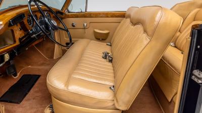 1961 Rolls - Royce Silver Cloud II H.J. Mulliner Drophead Coupe