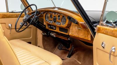 1961 Rolls - Royce Silver Cloud II H.J. Mulliner Drophead Coupe