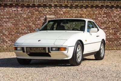 1986 Porsche 924 S &ldquo;Alpinweiss&rdquo;