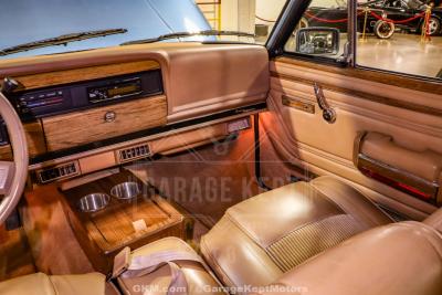 1987 Jeep Grand Wagoneer