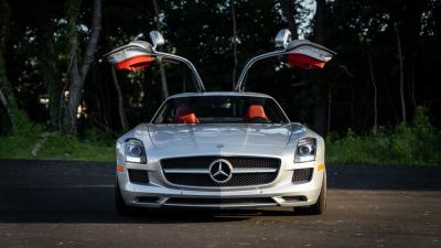 2011 Mercedes - Benz SLS AMG