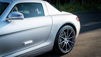 2011 Mercedes - Benz SLS AMG