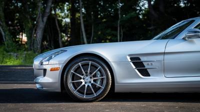 2011 Mercedes - Benz SLS AMG