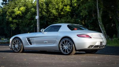 2011 Mercedes - Benz SLS AMG