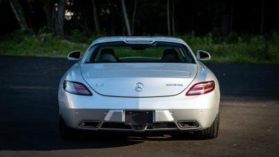 2011 Mercedes - Benz SLS AMG