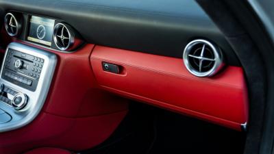 2011 Mercedes - Benz SLS AMG