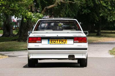 1988 Nissan BLUEBIRD EXECUTIVE I TURBO