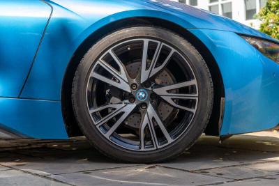 2015 BMW I8