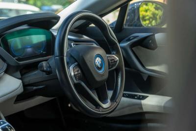 2015 BMW I8