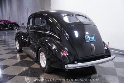 1940 Ford Tudor Sedan Restomod