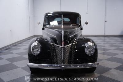 1940 Ford Tudor Sedan Restomod