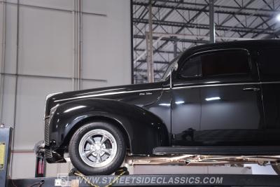1940 Ford Tudor Sedan Restomod
