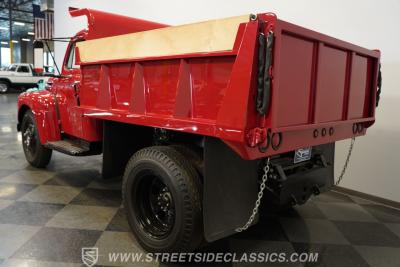 1949 Ford F-6 Pickup