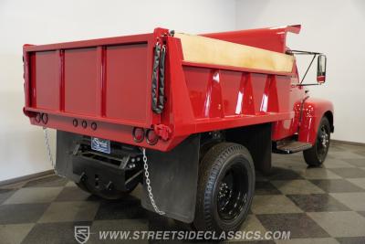 1949 Ford F-6 Pickup