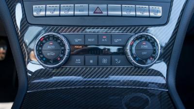 2013 Mercedes - Benz SL 63 AMG