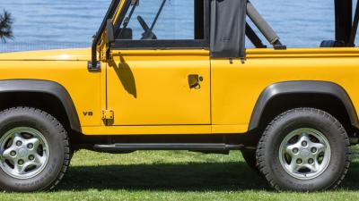 1997 Land Rover Defender 90 NAS