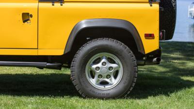 1997 Land Rover Defender 90 NAS