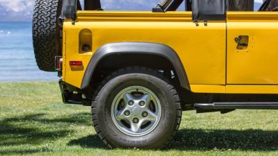 1997 Land Rover Defender 90 NAS