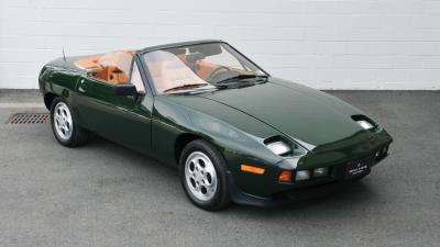1982 Porsche 928 Convertible by Straman