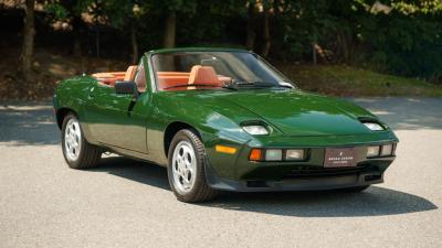1982 Porsche 928 Cabriolet by Straman