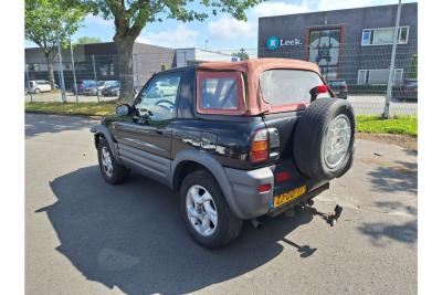 1999 Toyota Funcruiser RAV4