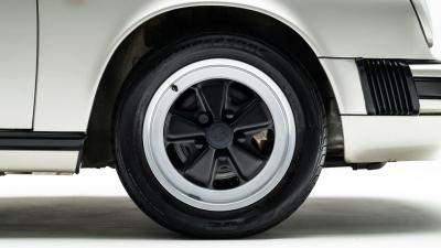 1989 Porsche 911 Speedster "Narrowbody"