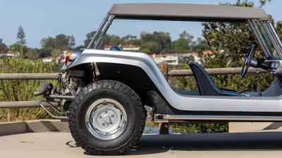 1968 Meyers Manx Remastered Silver Arrow Edition
