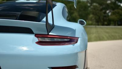 2018 Porsche 911 GT2 RS Weissach Package