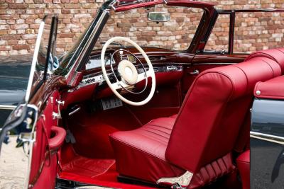 1960 Mercedes - Benz Mercedes Benz 220 SE Cabriolet &ldquo;Extensively restored&rdquo;