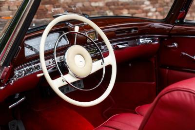 1960 Mercedes - Benz Mercedes Benz 220 SE Cabriolet &ldquo;Extensively restored&rdquo;