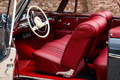 1960 Mercedes - Benz Mercedes Benz 220 SE Cabriolet &ldquo;Extensively restored&rdquo;