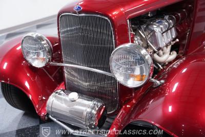 1932 Ford Roadster Boss 9 with Trailer