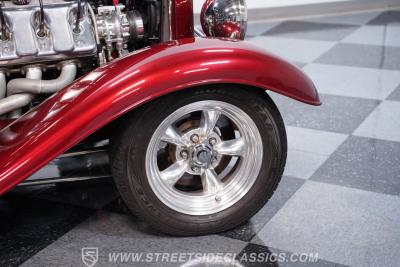 1932 Ford Roadster Boss 9 with Trailer