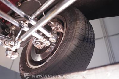 1932 Ford Roadster Boss 9 with Trailer