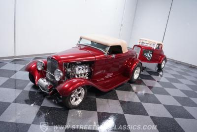 1932 Ford Roadster Boss 9 with Trailer