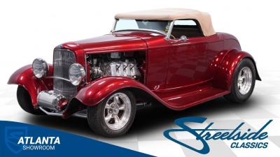 1932 Ford Roadster Boss 9 with Trailer