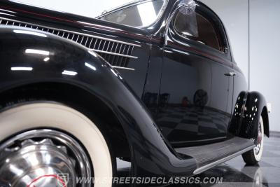 1936 Ford Deluxe 3 Window Coupe