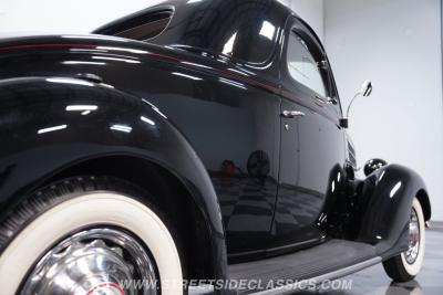 1936 Ford Deluxe 3 Window Coupe