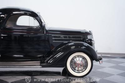 1936 Ford Deluxe 3 Window Coupe
