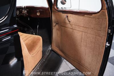 1936 Ford Deluxe 3 Window Coupe