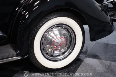 1936 Ford Deluxe 3 Window Coupe