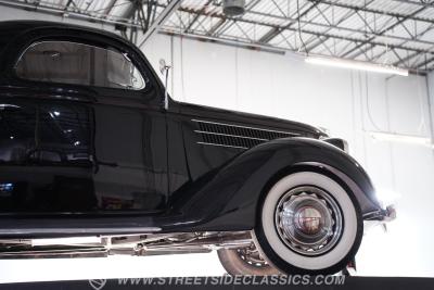1936 Ford Deluxe 3 Window Coupe