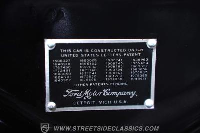 1936 Ford Deluxe 3 Window Coupe
