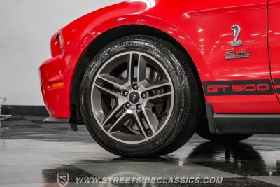2010 Ford Mustang Shelby GT500 Convertible