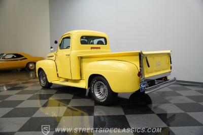 1952 Ford F-1