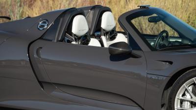 2015 Porsche 918 Spyder