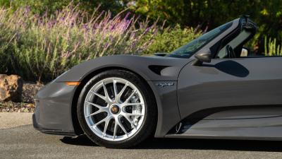 2015 Porsche 918 Spyder