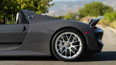2015 Porsche 918 Spyder