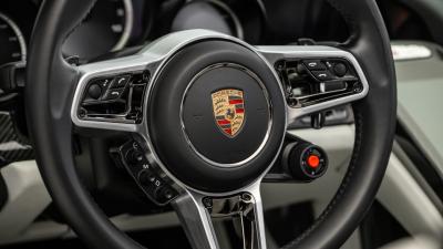 2015 Porsche 918 Spyder